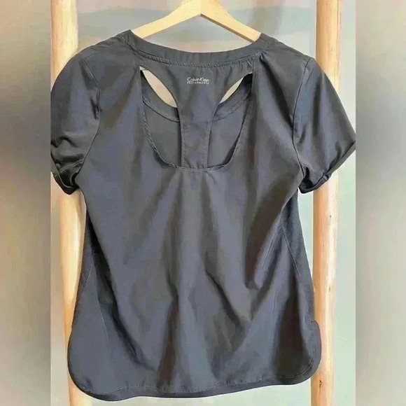 Calvin Klein Medium racerback Performance quick dry gray workout top - Picture 2 of 8
